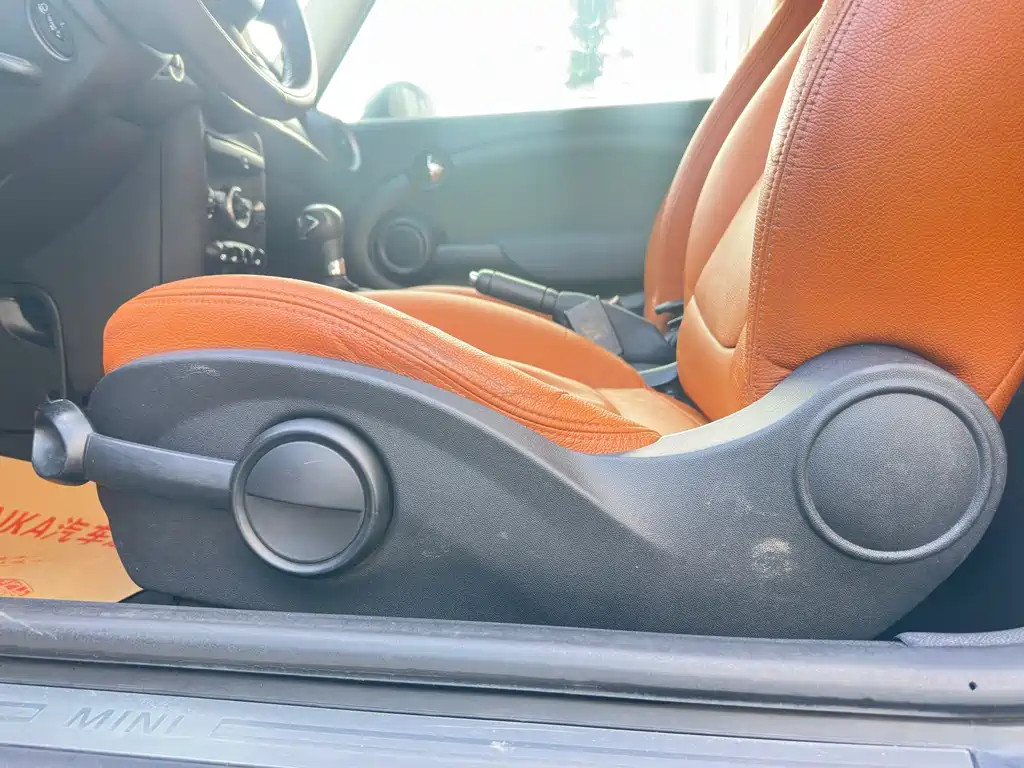 MINI Clubman 2014 — фото 18