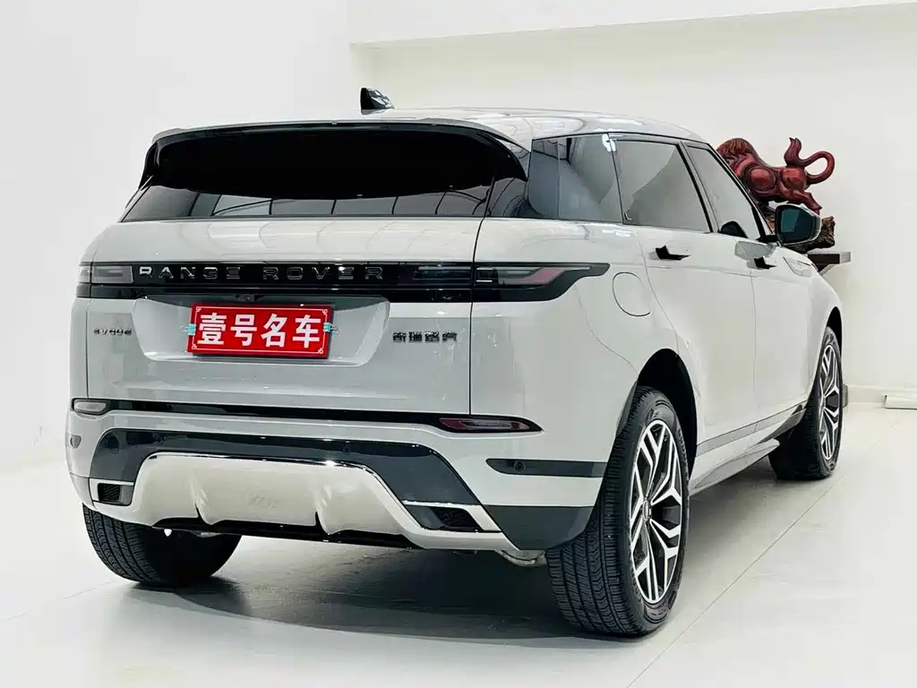 Land Rover Range Rover Evoque 2025 — фото 6