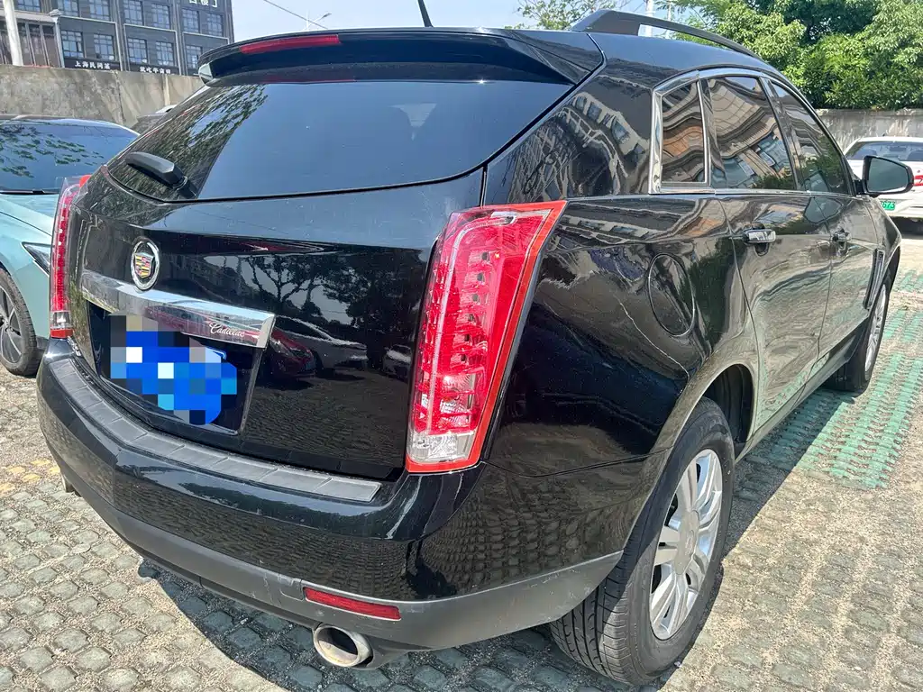 Cadillac SRX 2014 — фото 6