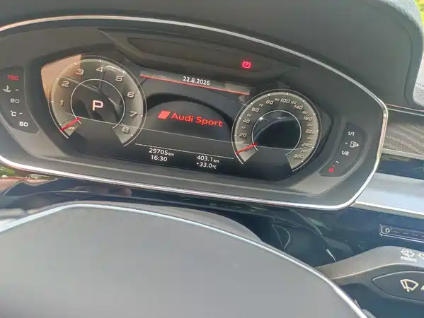 Audi A8 2021