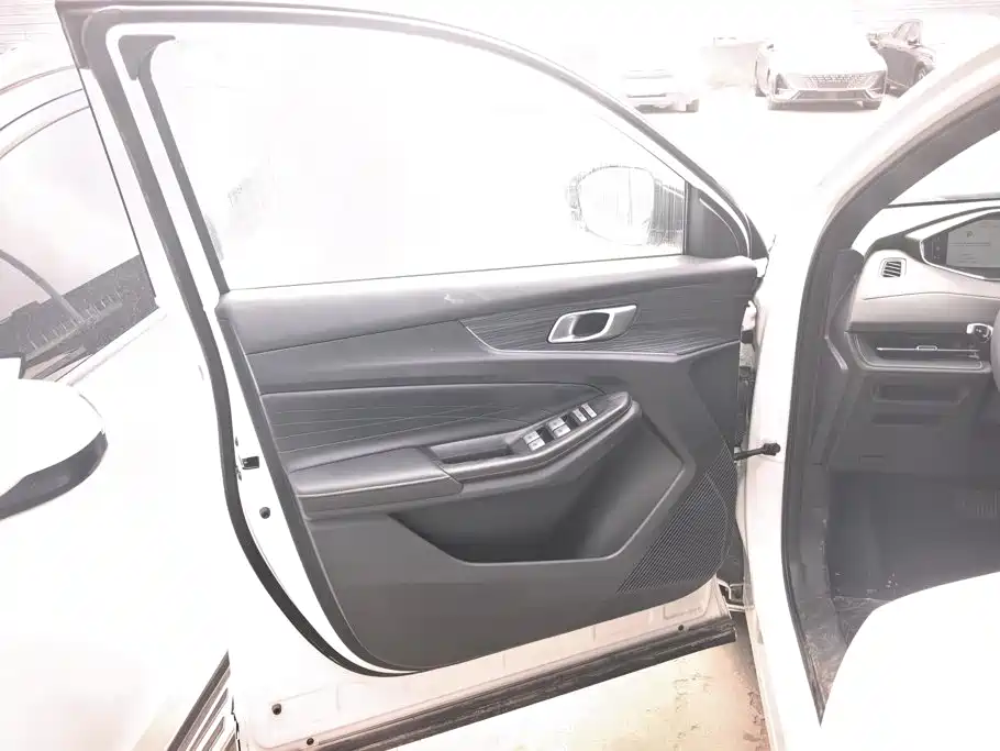 Changan CS55 PLUS PHEV 2026 — фото 7