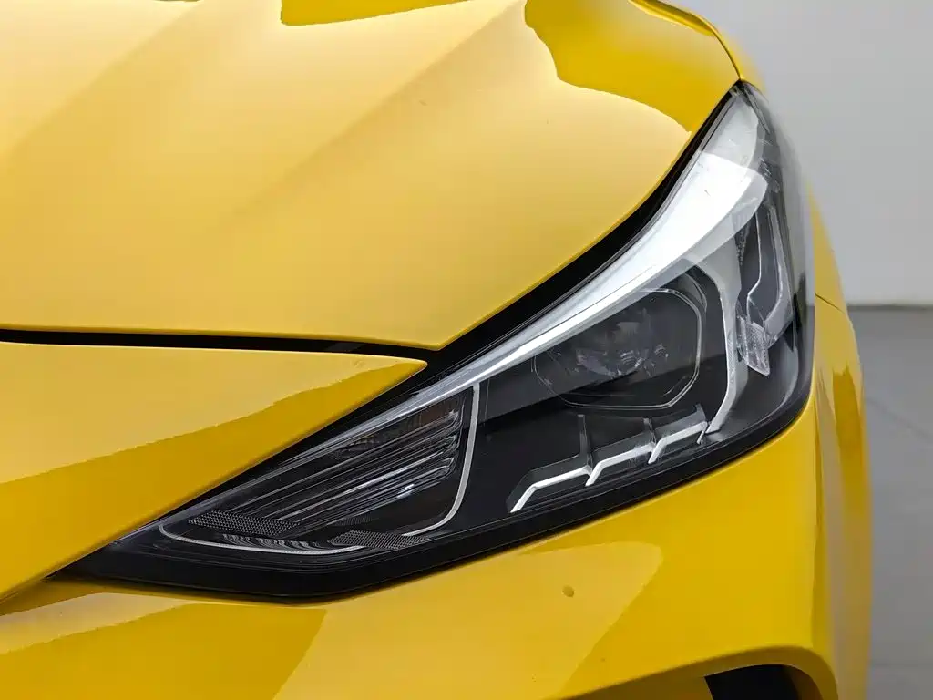 MG MG5 2022