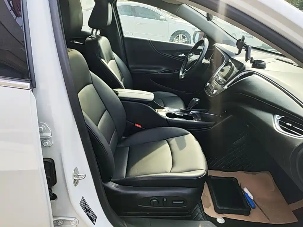 Chevrolet Malibu XL 2018 — фото 25