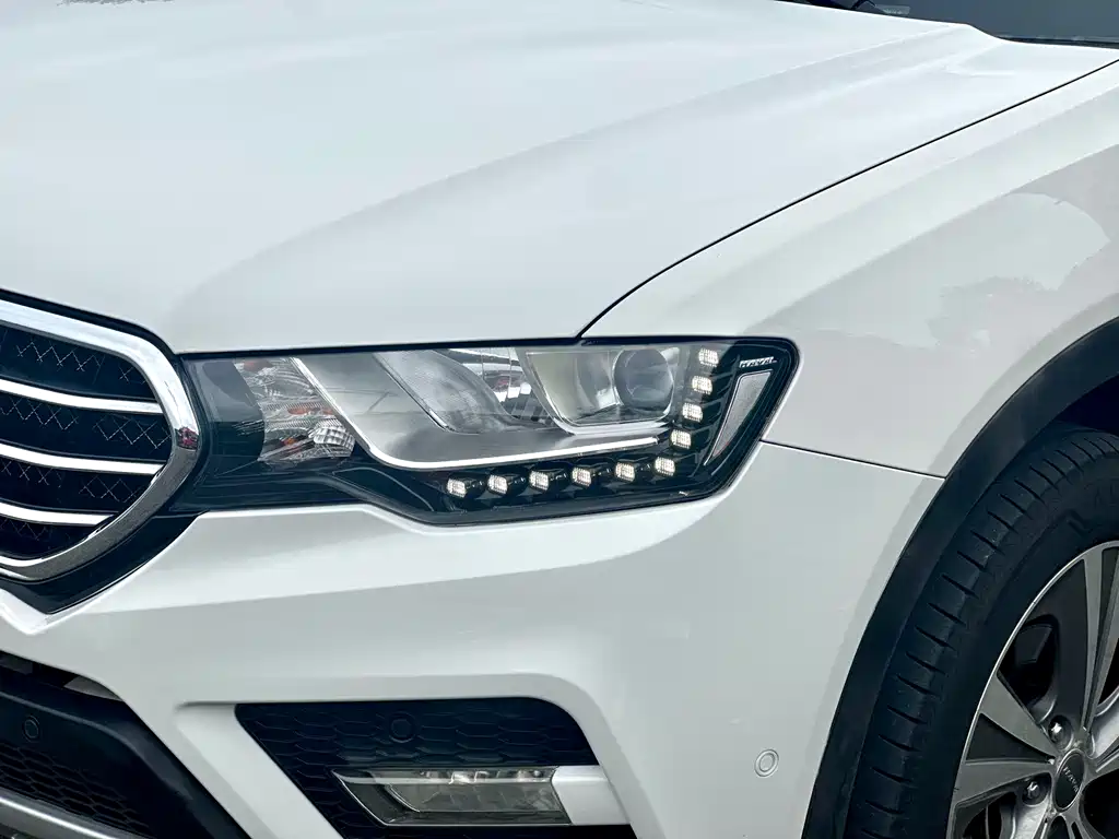 Haval H6 Coupe 2015 — фото 16