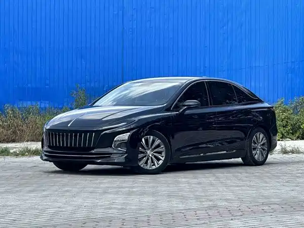 Hongqi E-QM5 2023