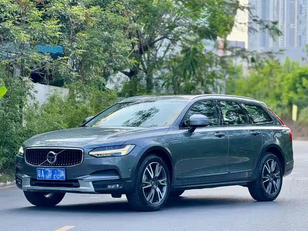 Volvo V90 2019