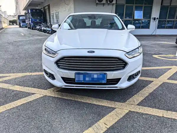 Ford Mondeo 2014