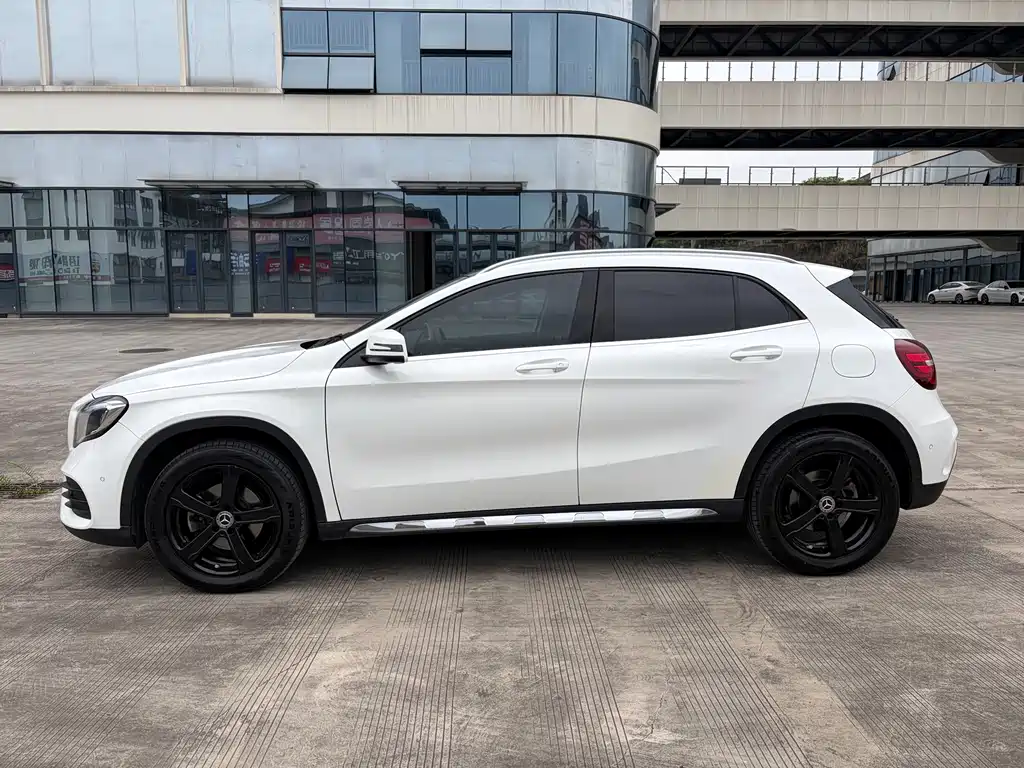 Mercedes-Benz GLA 2019 — фото 3