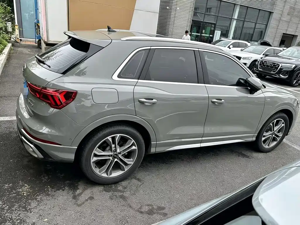 Audi Q3 2025