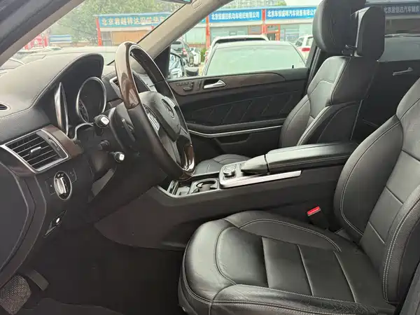Mercedes-Benz GL-Class 2015
