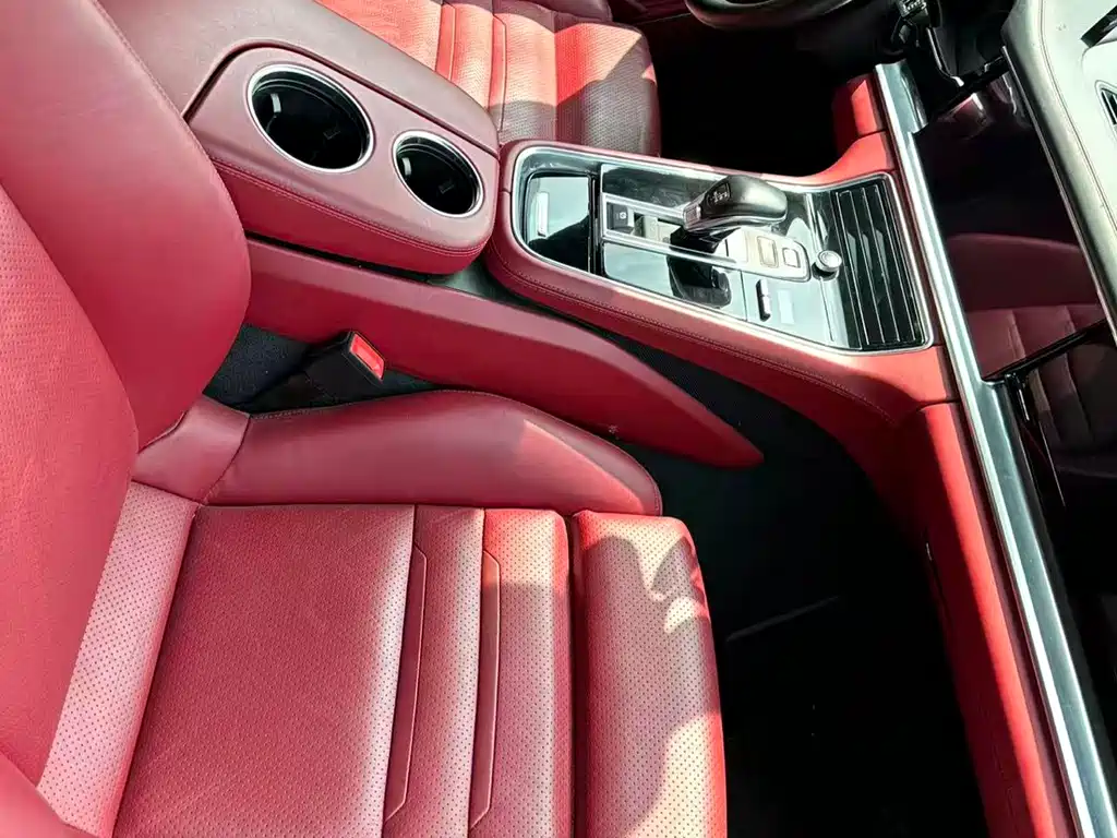 Porsche Panamera 2019 — фото 4