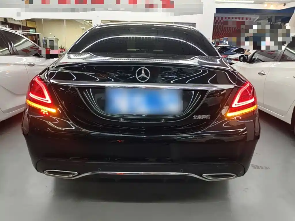 Mercedes-Benz C-Class 2020