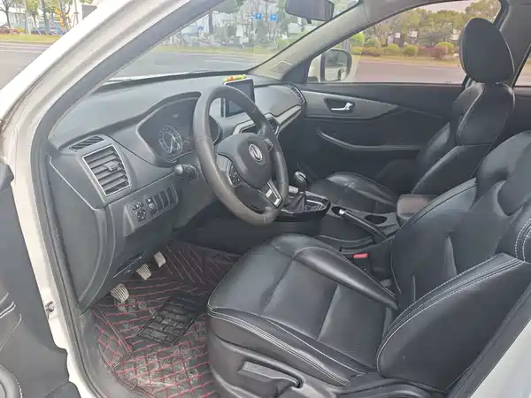 Dongfeng Scenery S560 2018