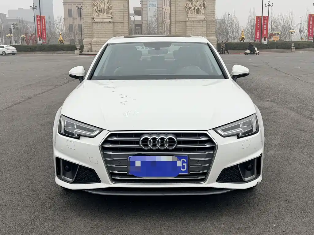 Audi A4L 2019 — фото 2