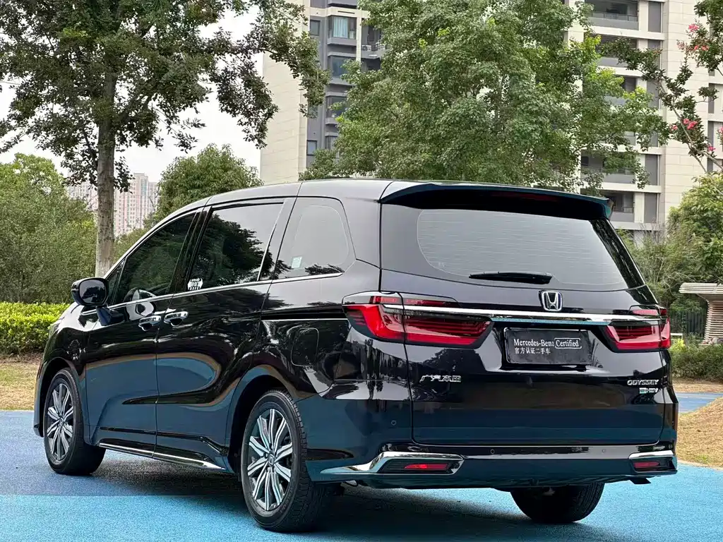 Honda Odyssey 2023 — фото 10