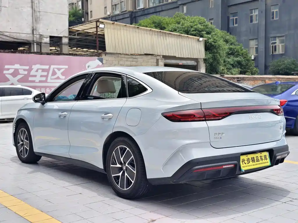BYD Qin L 2024 — фото 21