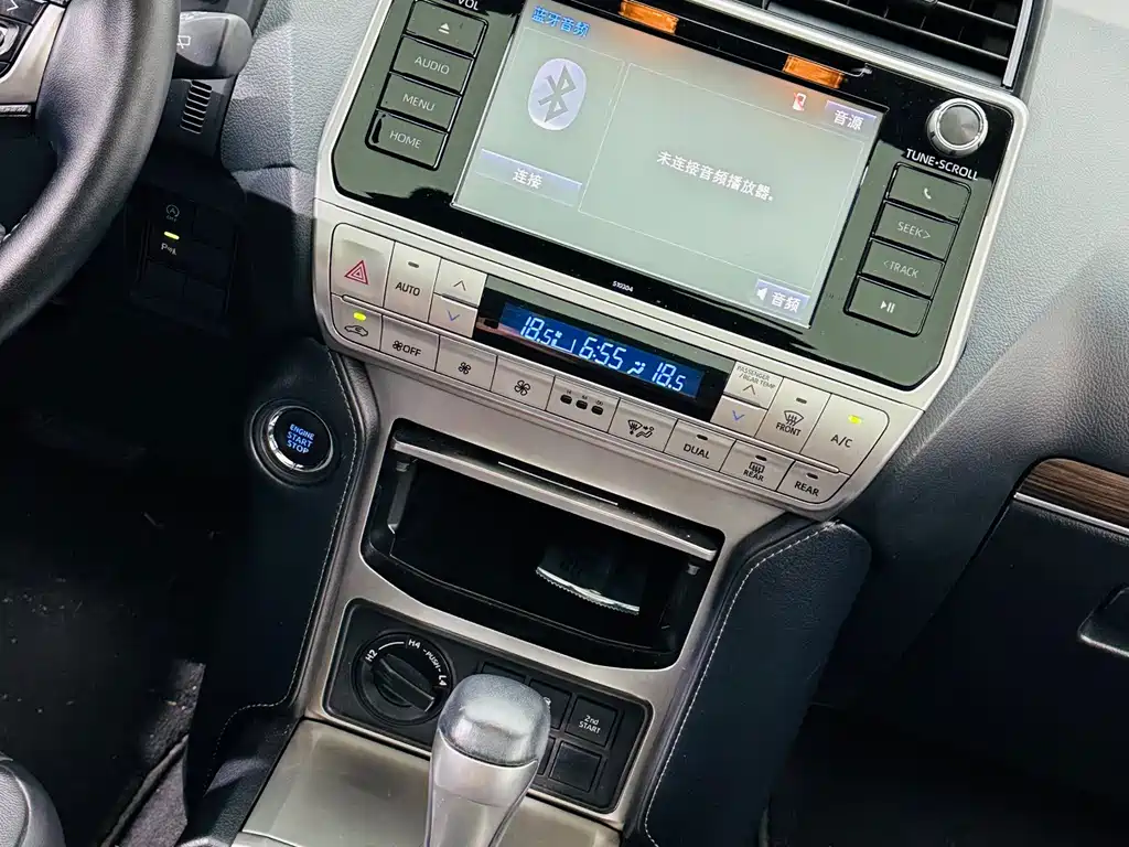 Toyota Prado 2019 — фото 19