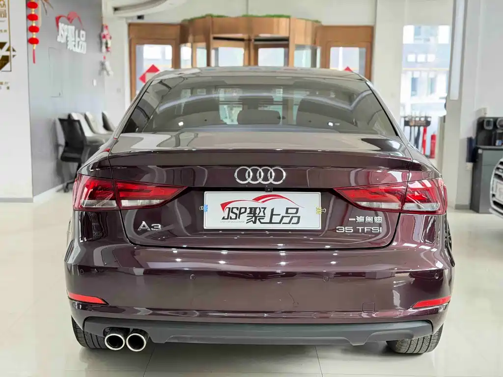 Audi A3 2016 — фото 10