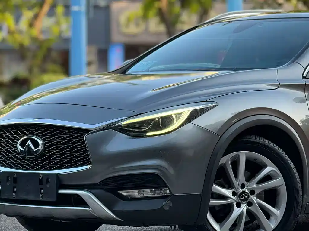 Infiniti QX30 2018