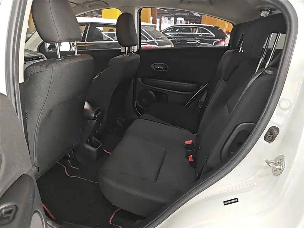 Honda Vezel 2017 — фото 17