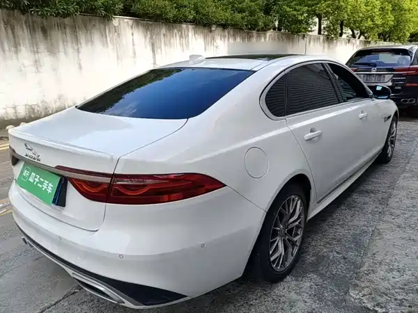 Jaguar XFL 2022