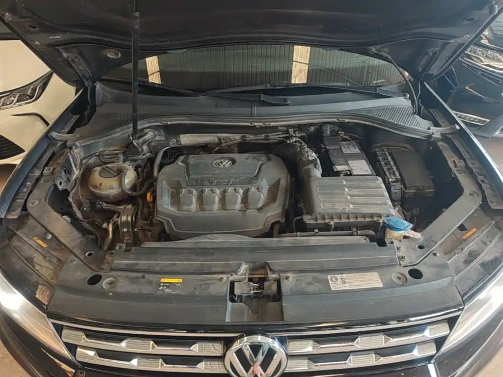 Volkswagen Tiguan L 2018 — фото 20
