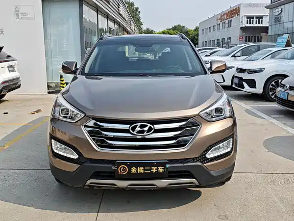 Hyundai Santa Fe 2015