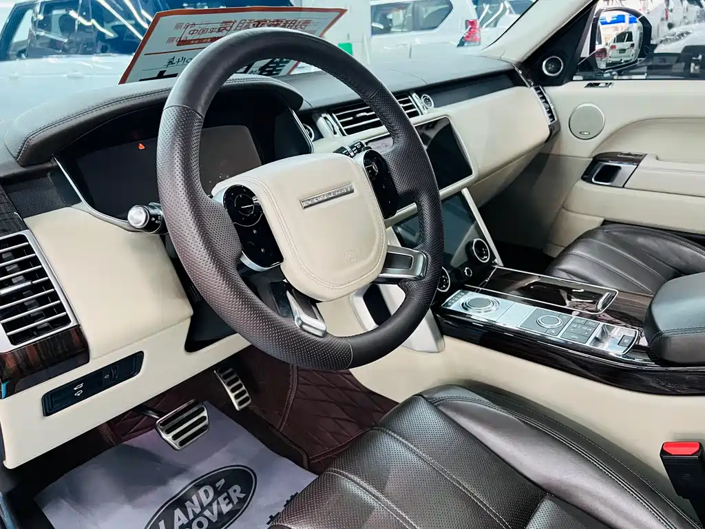 Land Rover Range Rover 2014