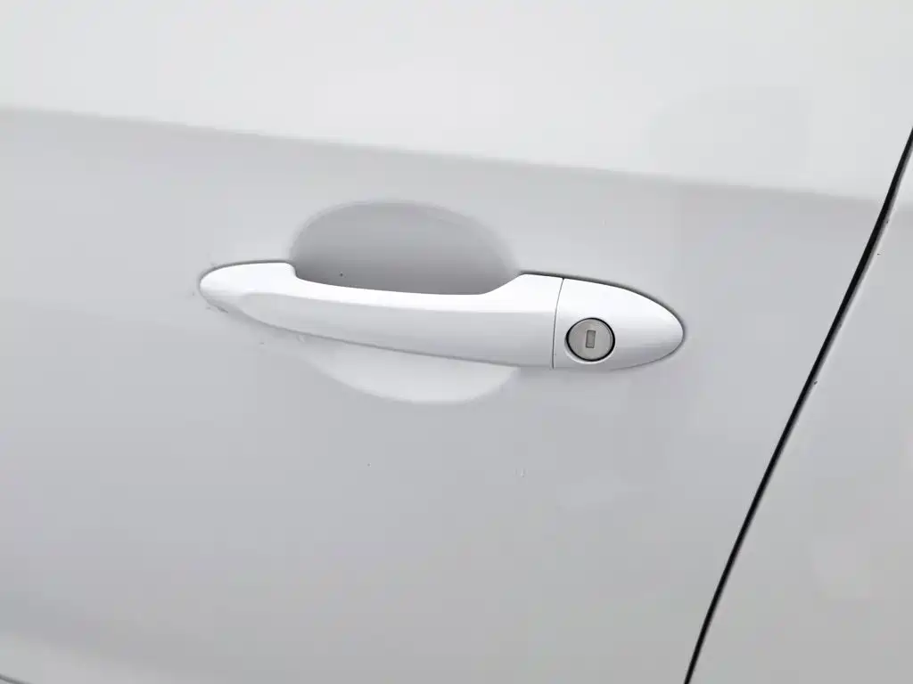 Buick Excelle 2021 — фото 18