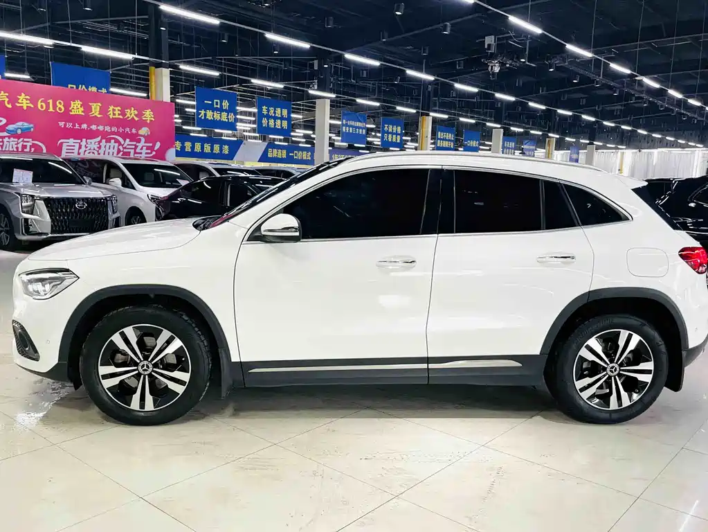 Mercedes-Benz GLA 2021 — фото 5