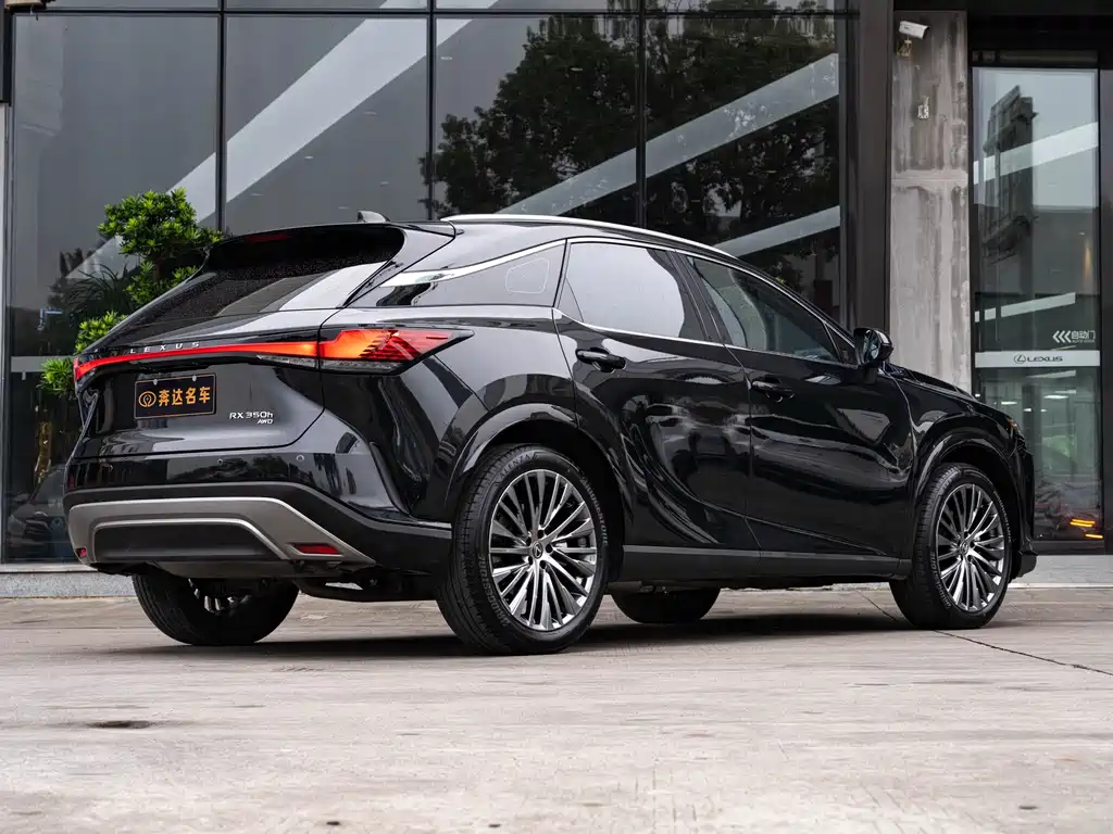 Lexus RX 2024