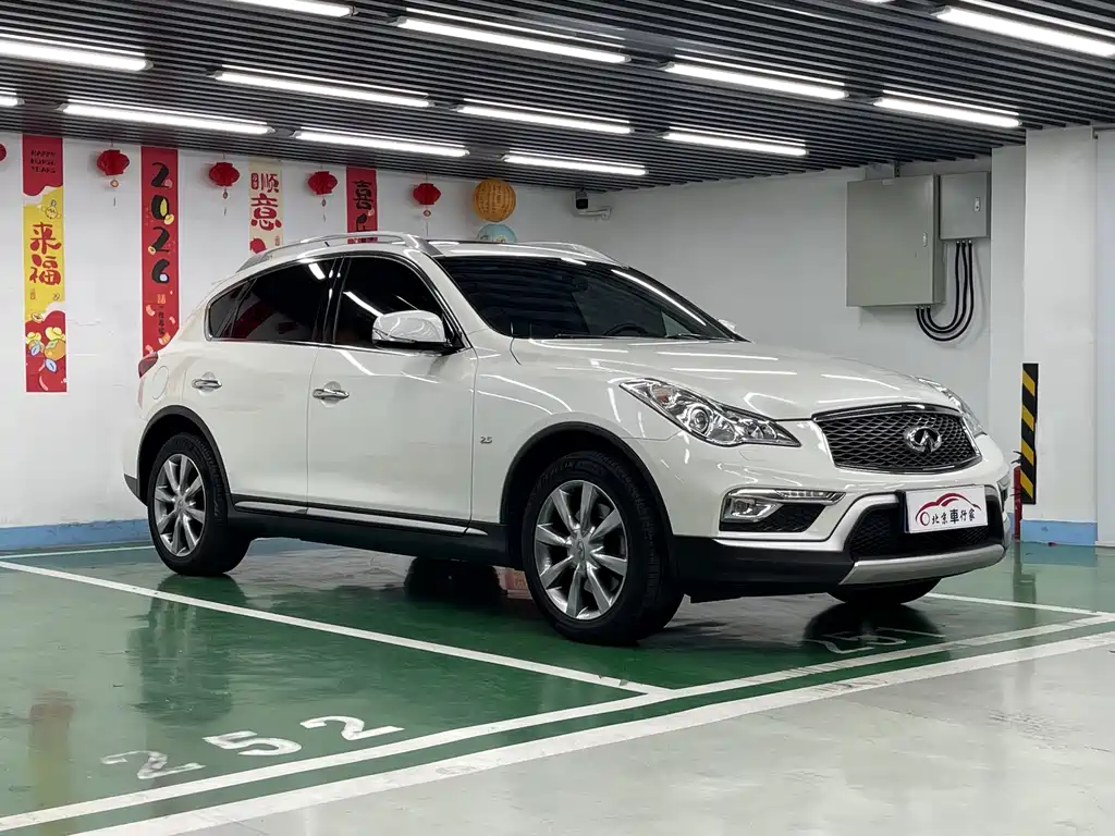Infiniti QX50 2017 — фото 3