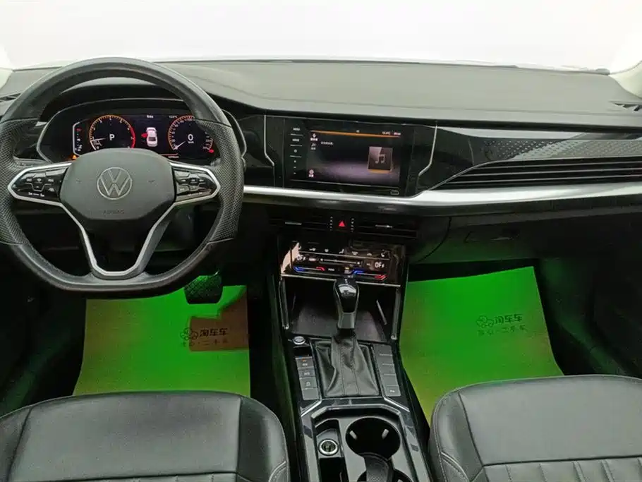 Volkswagen Passat 2023 — фото 12