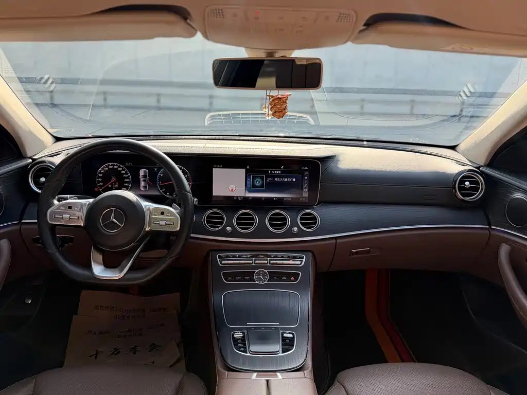 Mercedes-Benz E-Class 2020 — фото 9
