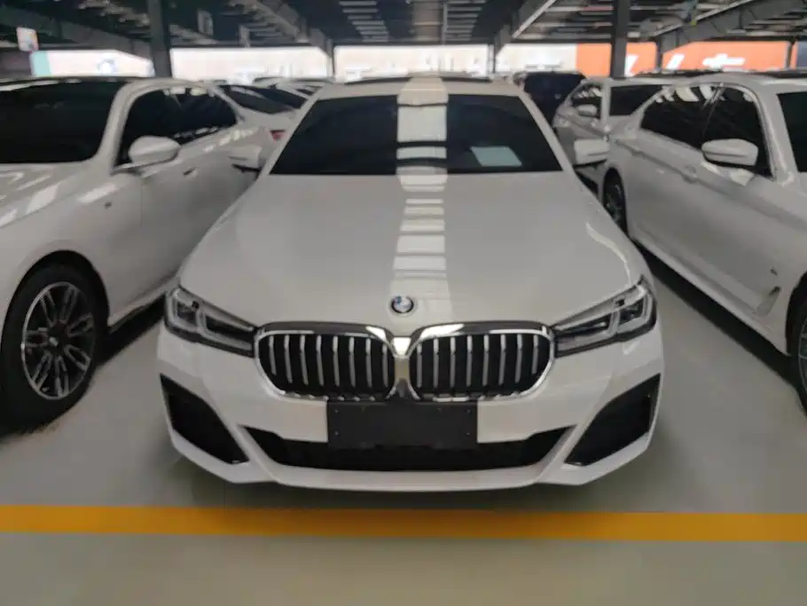 BMW 5 Series 2022