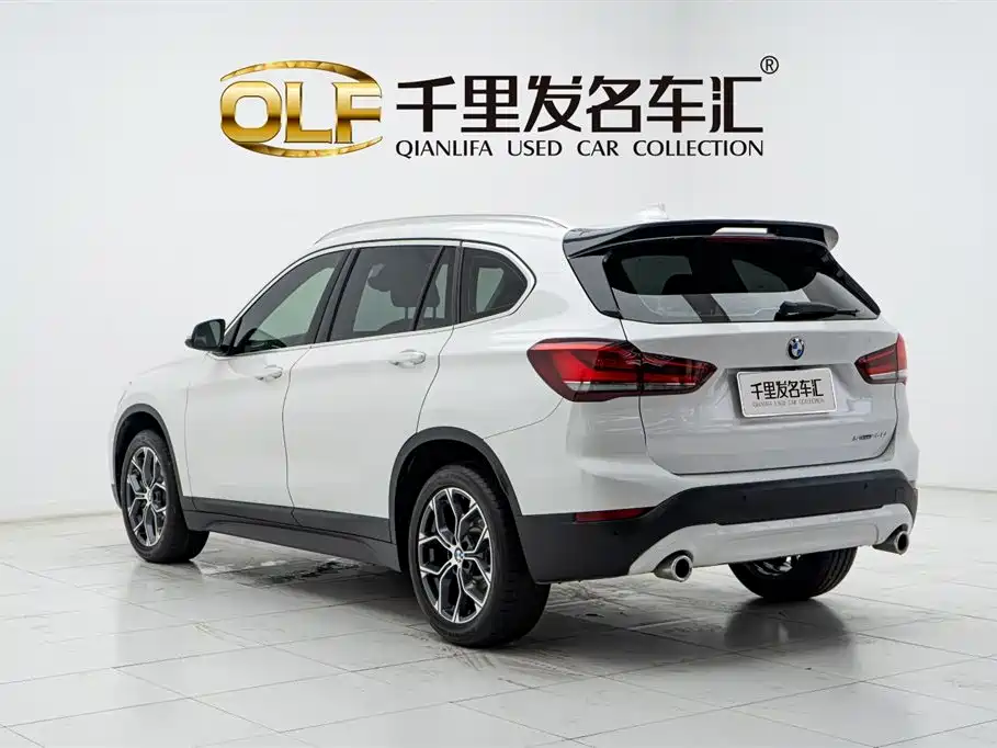 BMW X1 2021 — фото 4