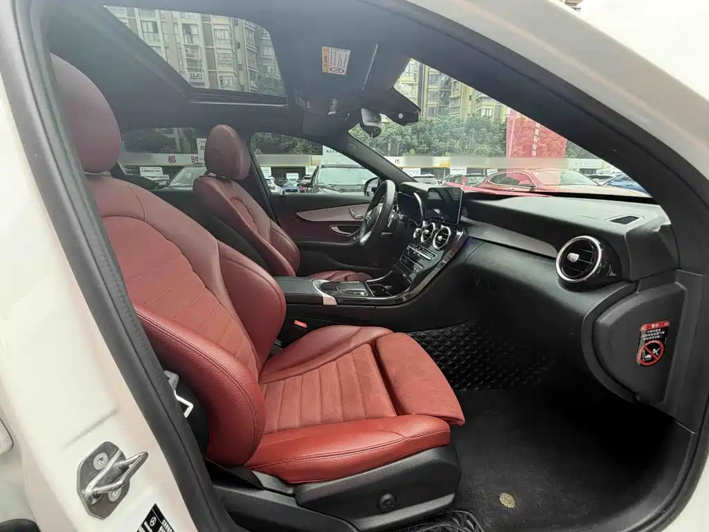 Mercedes-Benz C-Class 2020 — фото 16