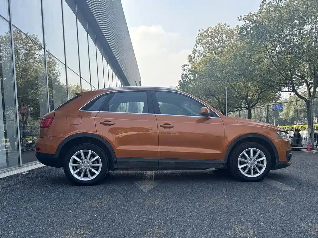 Audi Q3 2016 — фото 4