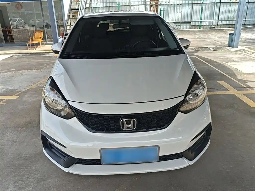 Honda Fit 2023 — фото 3