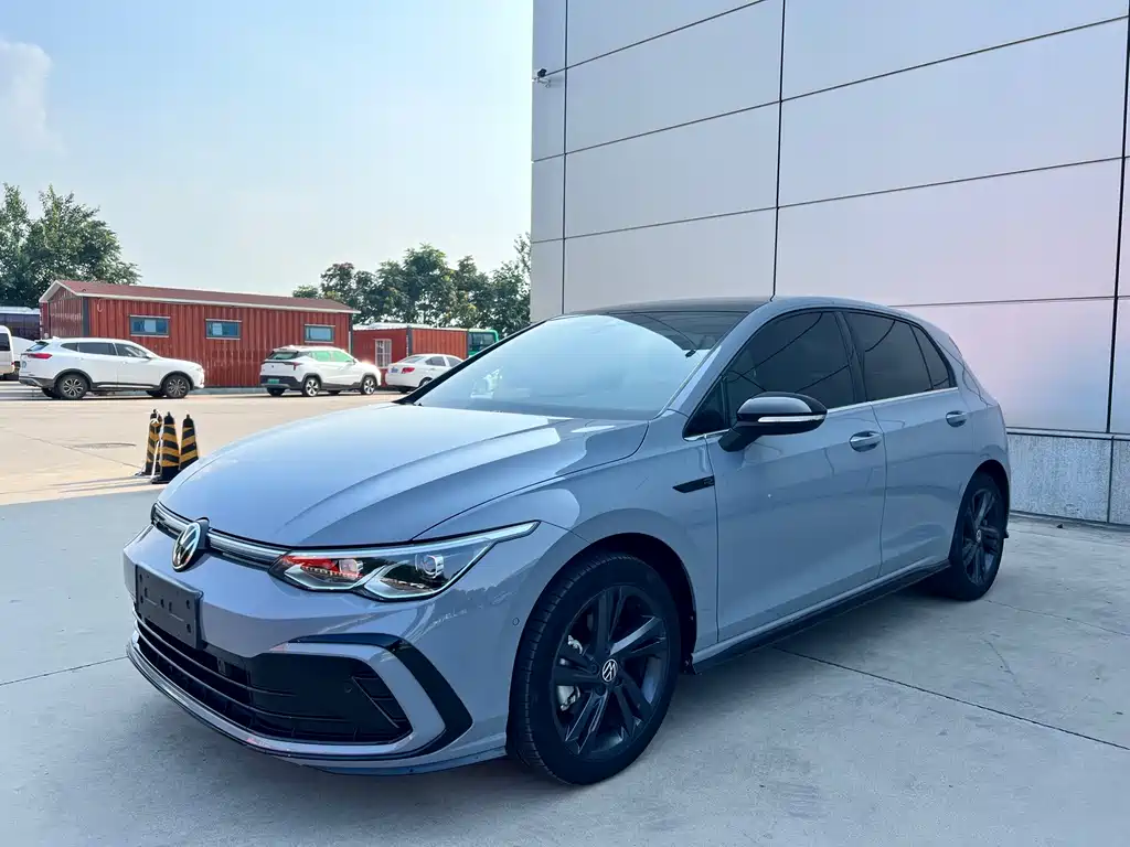 Volkswagen Golf 2022