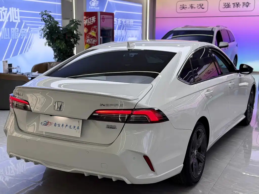 Honda Inspire 2024 — фото 10