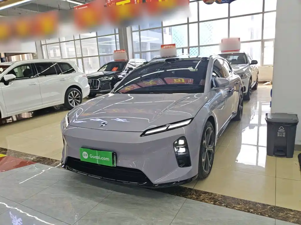 NIO ET5T 2025