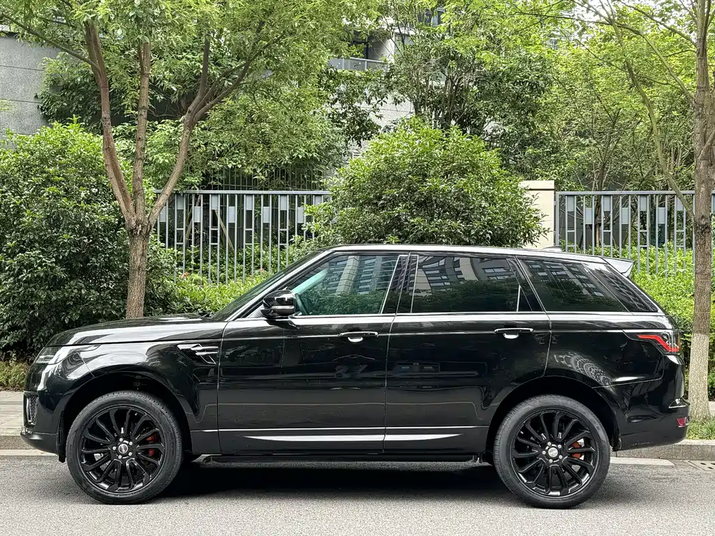 Land Rover Sport 2019 — фото 3