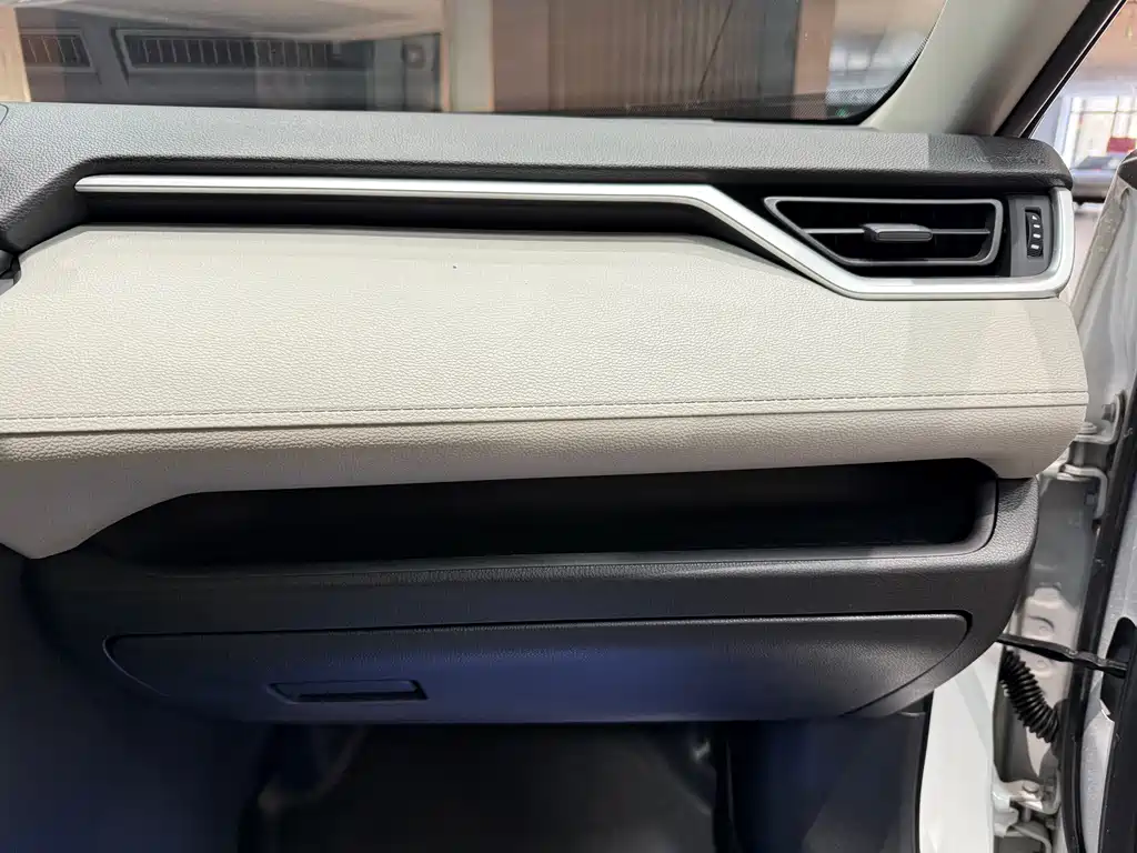 Toyota Wildlander 2020 — фото 24