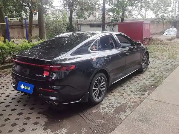 Geely Xingrui 2022