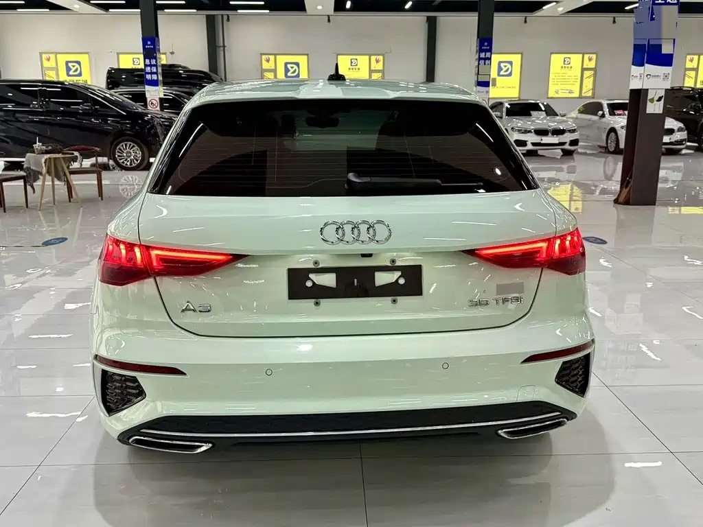 Audi A3 2022 — фото 10