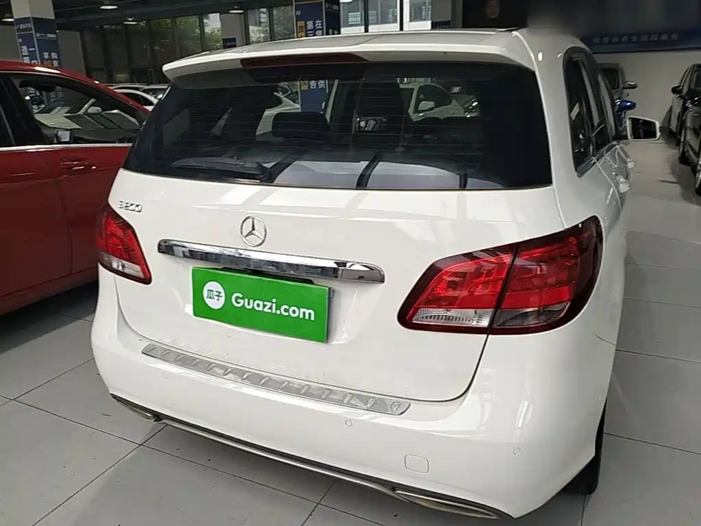 Mercedes-Benz B-Class 2015