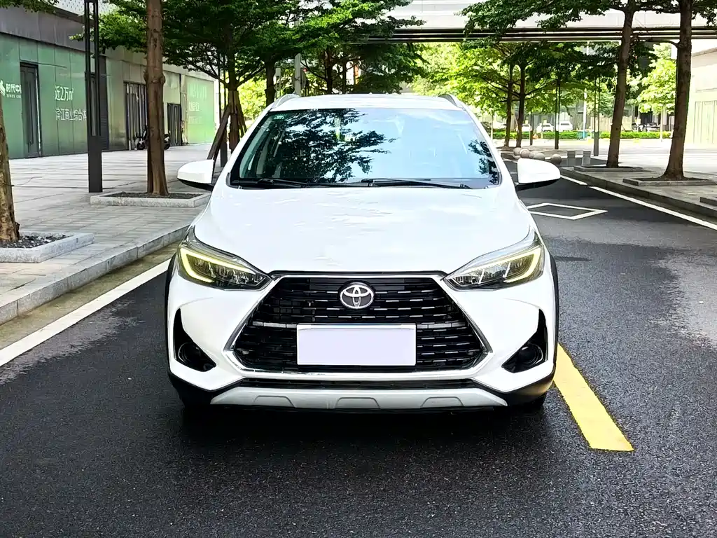 Toyota Yaris L 2020