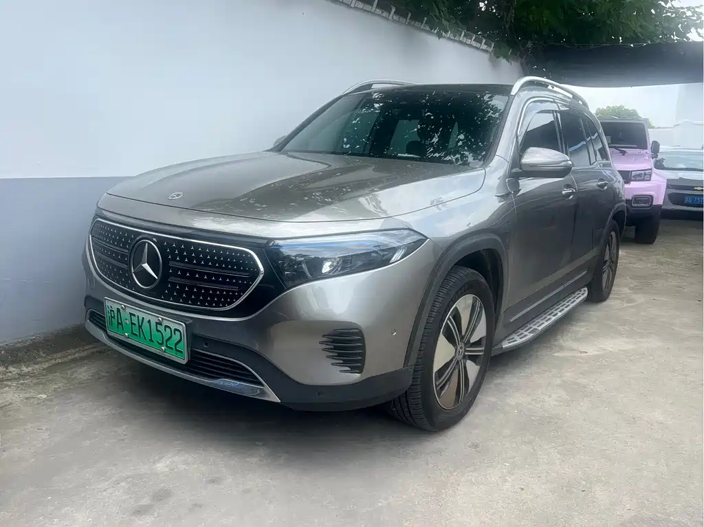 Mercedes-Benz EQB 2024