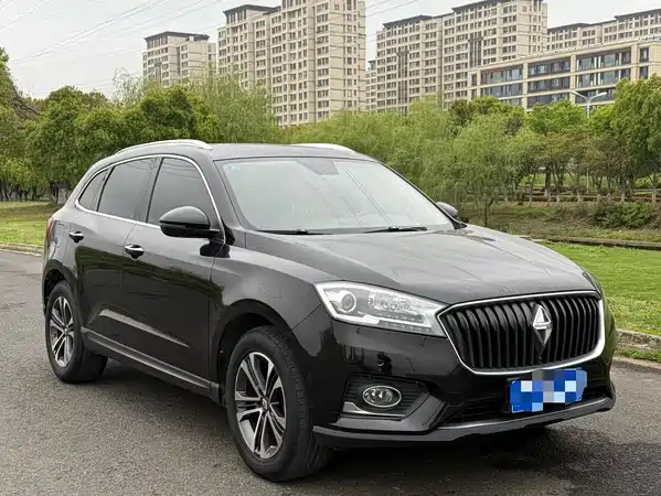 Borgward BX7 2017